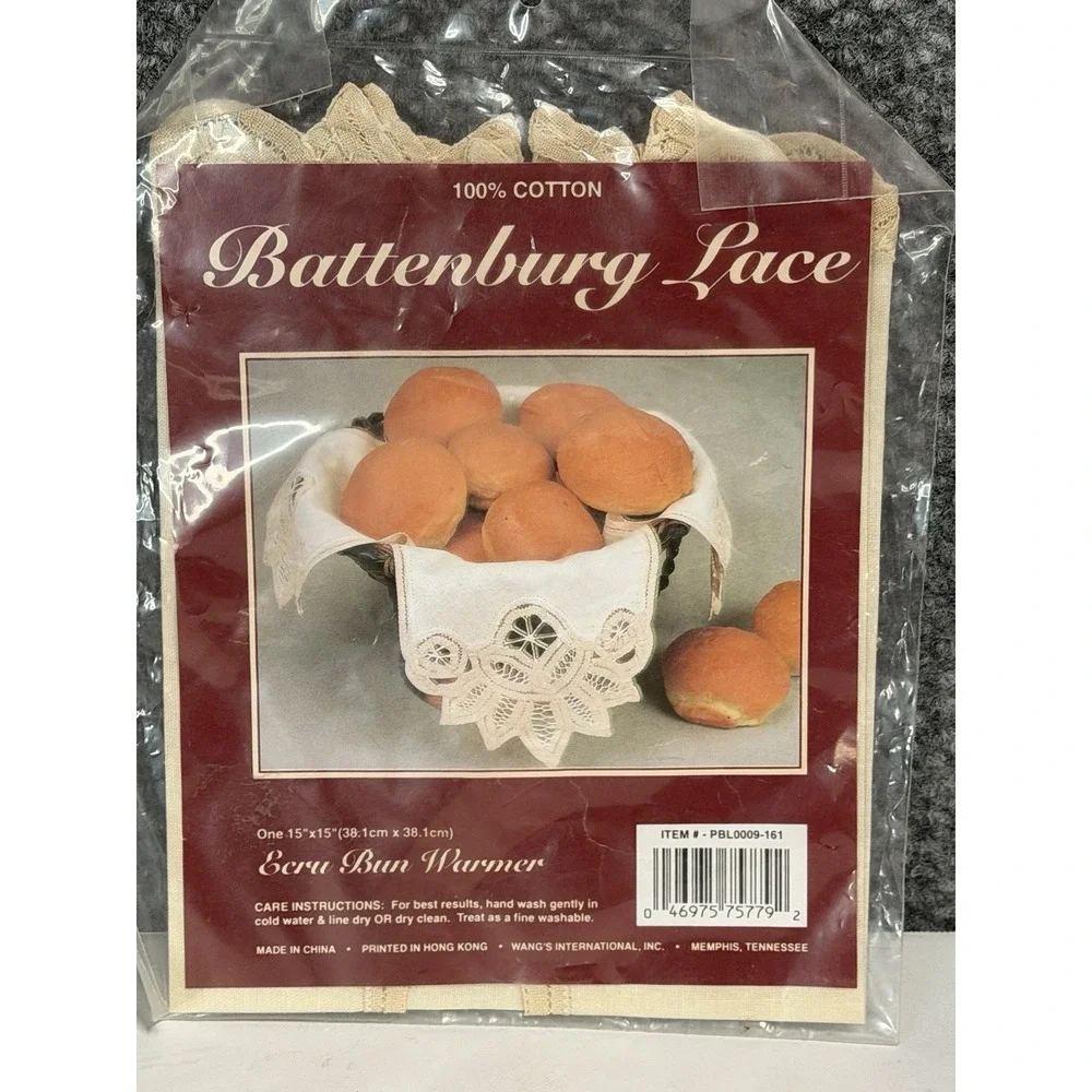 Battenbury Ecru Lace Roll Bun Warmer New In Package Cream Cottagecore